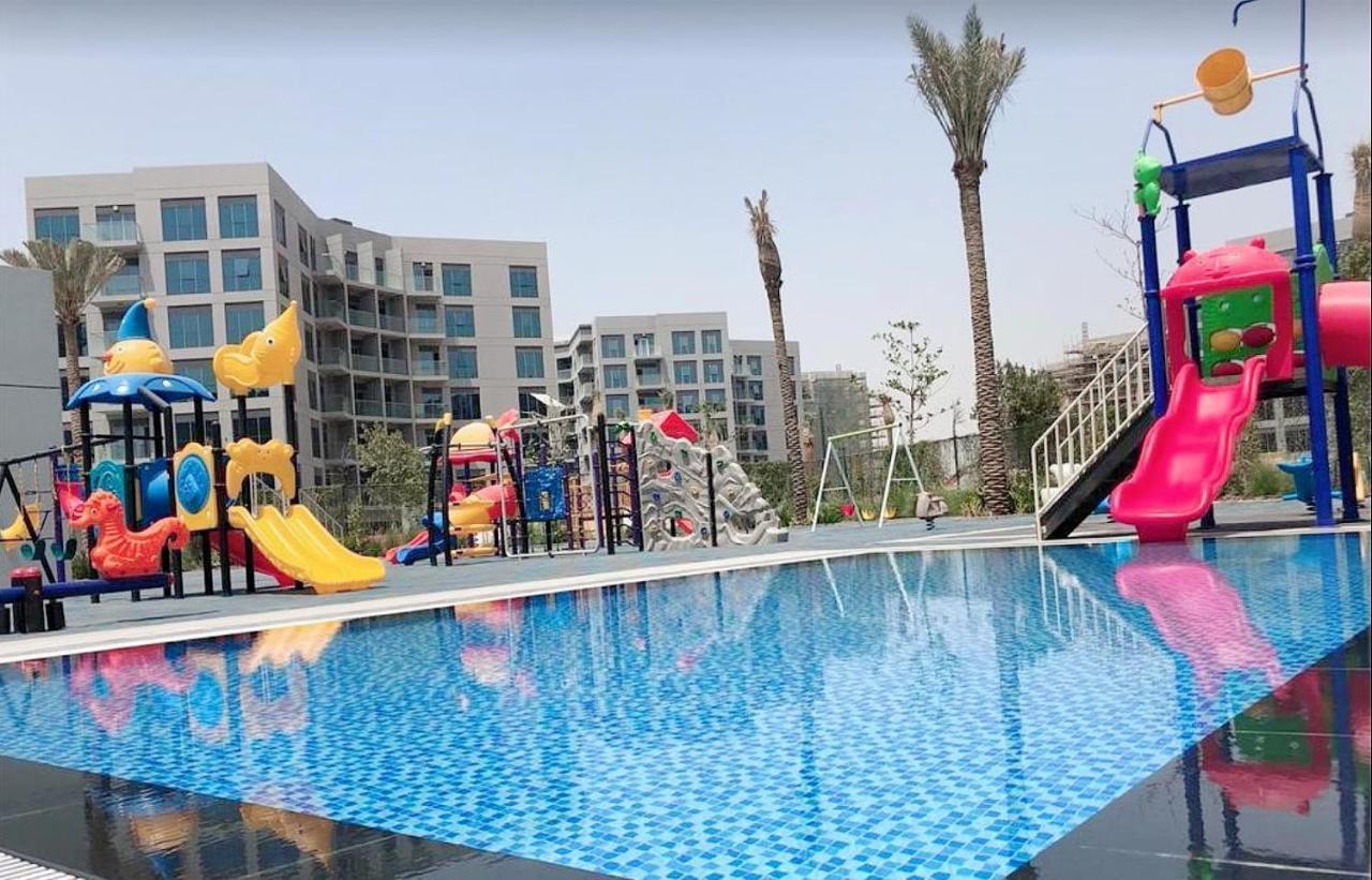 Elite Lux Holiday Homes - Cozy & Stylish 1 Bedroom With Huge Pools & World Class Gym Dubai Buitenkant foto