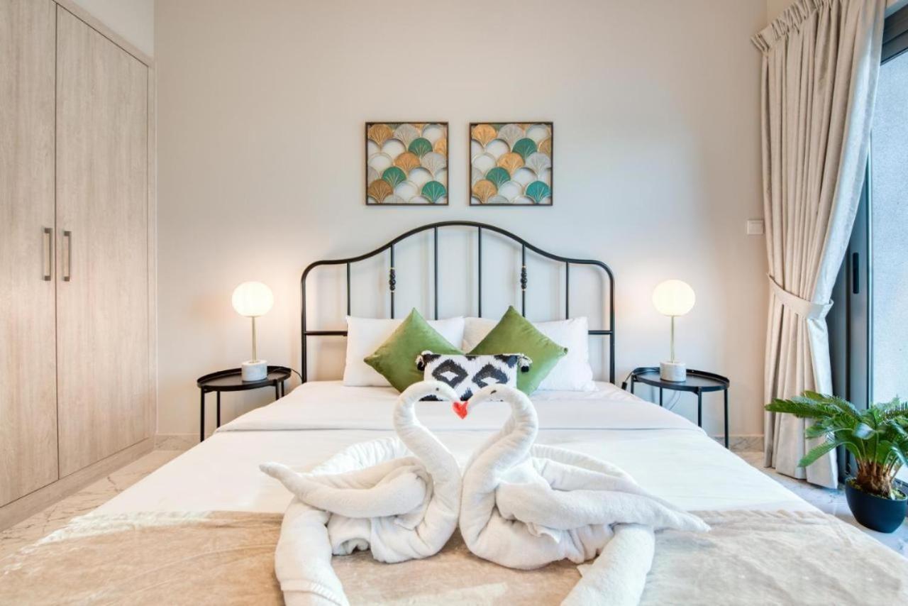 Elite Lux Holiday Homes - Cozy & Stylish 1 Bedroom With Huge Pools & World Class Gym Dubai Buitenkant foto