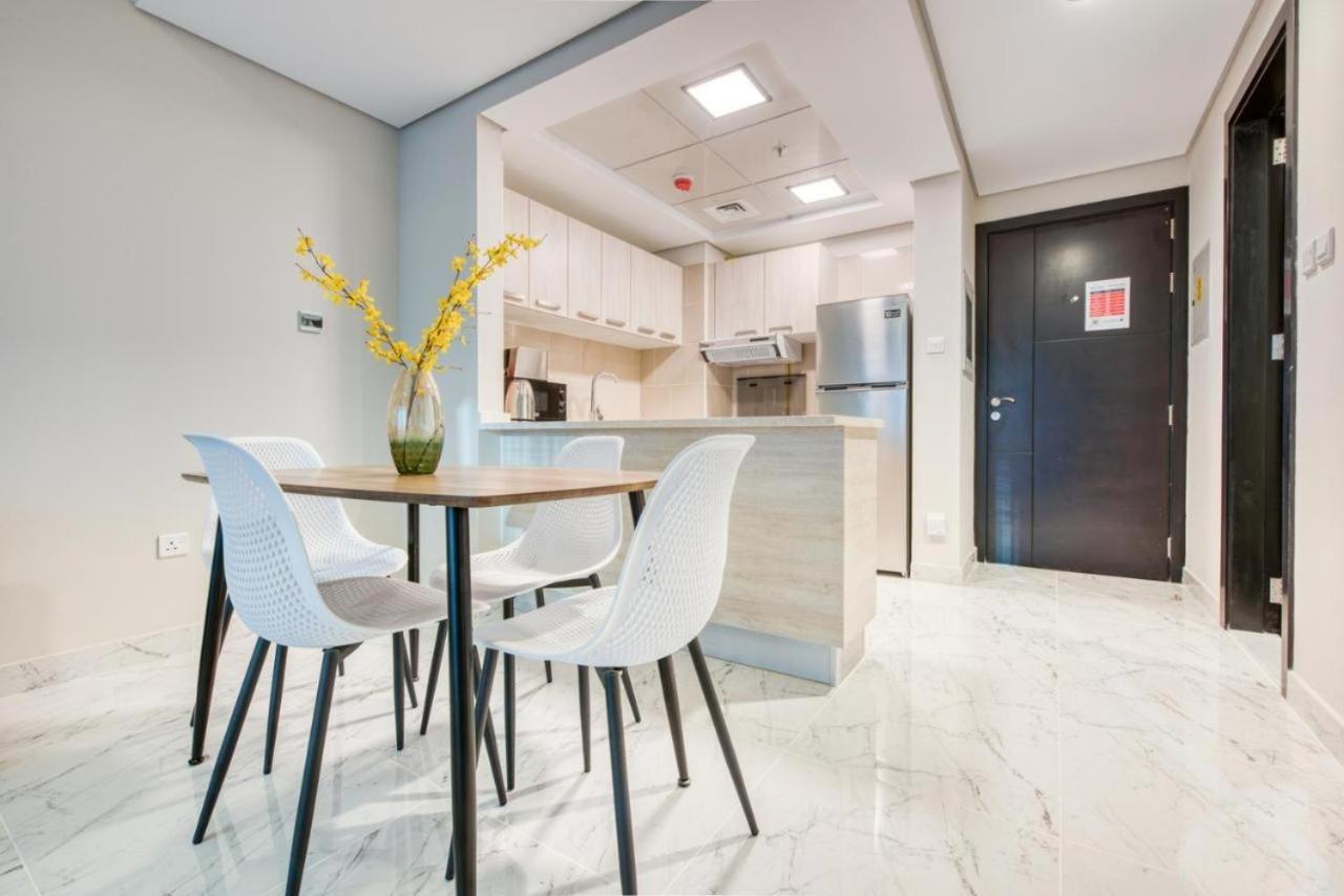 Elite Lux Holiday Homes - Cozy & Stylish 1 Bedroom With Huge Pools & World Class Gym Dubai Buitenkant foto