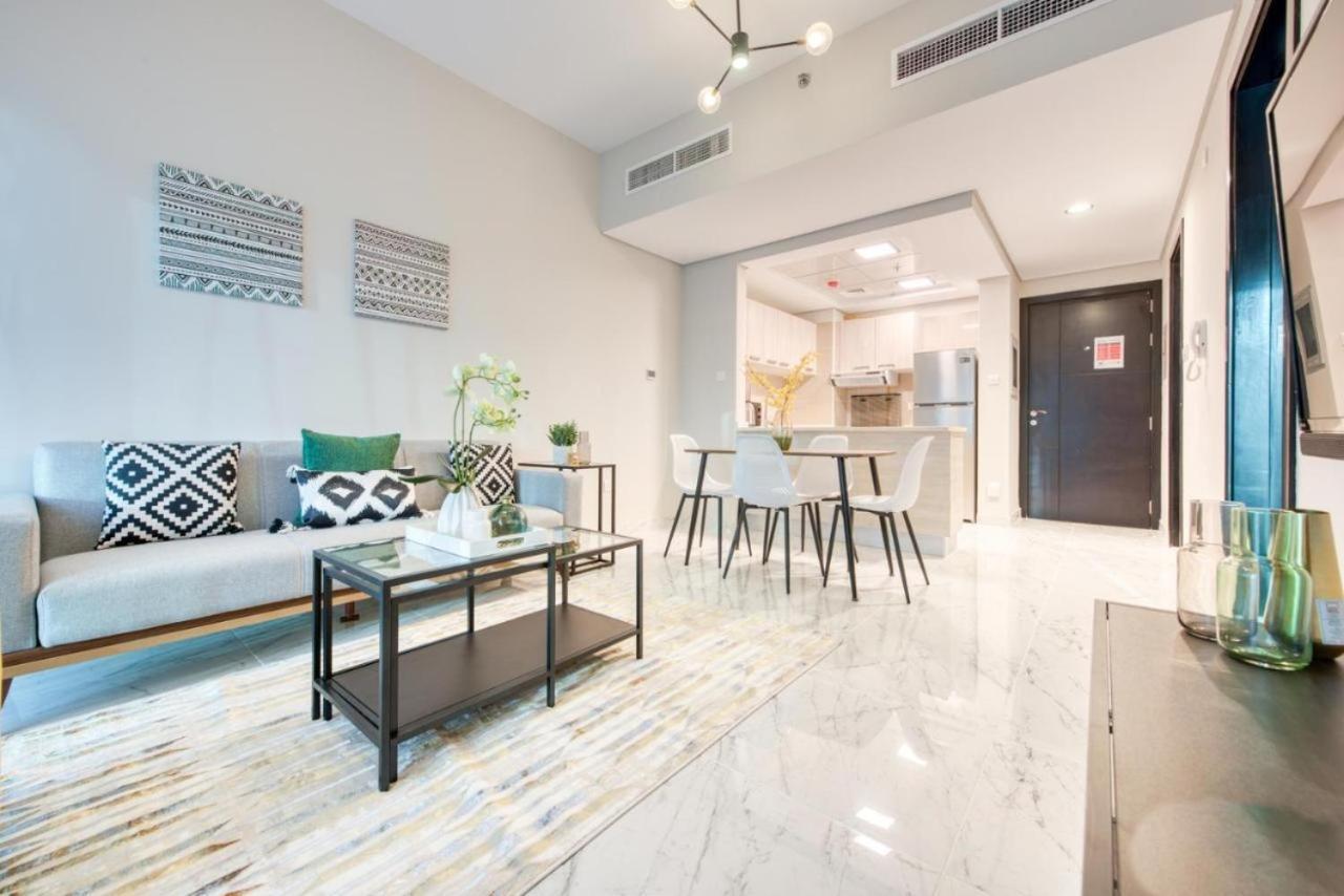 Elite Lux Holiday Homes - Cozy & Stylish 1 Bedroom With Huge Pools & World Class Gym Dubai Buitenkant foto