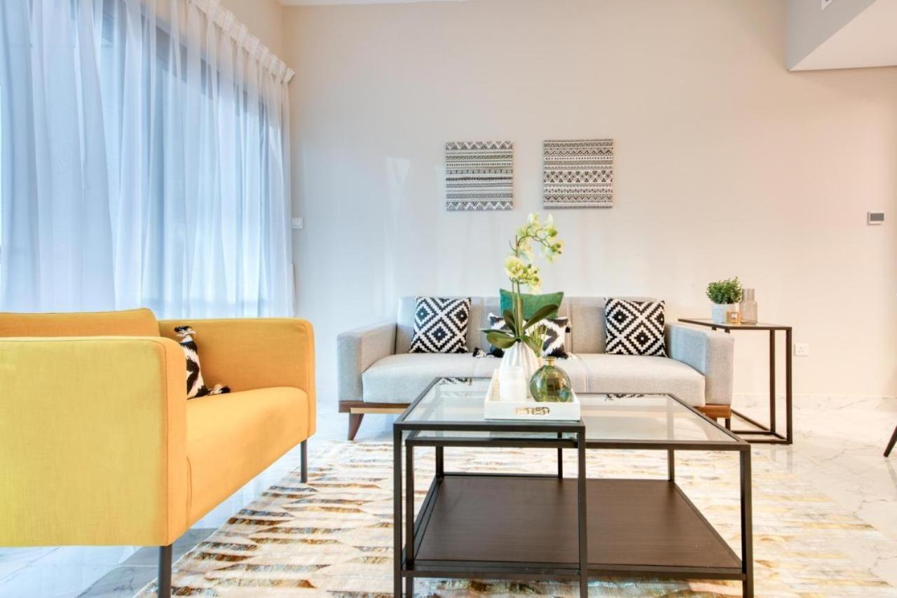 Elite Lux Holiday Homes - Cozy & Stylish 1 Bedroom With Huge Pools & World Class Gym Dubai Buitenkant foto